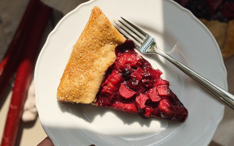 Rustic Strawberry Rhubarb Galette